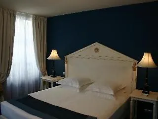 Hotell Mazarin Paris