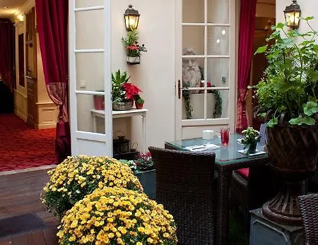 Otel Mazarin 4*